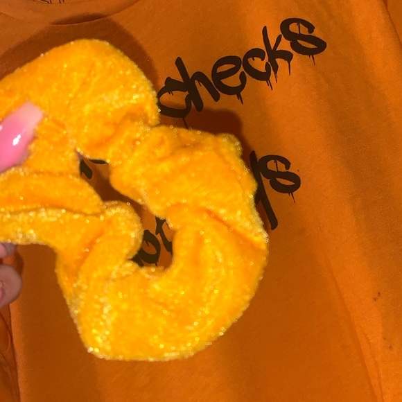 Fashion Nova “Chasin Checks Not Boys” Tee - Picture 2 of 5